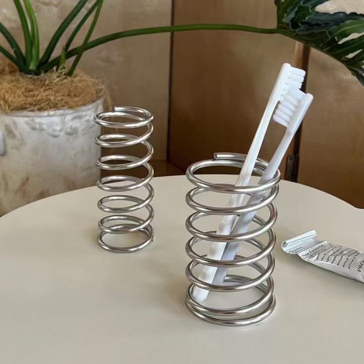 Stainless Steel Toothbrush Hol - đánh giá và giá Tiny Home Bathroom Kit